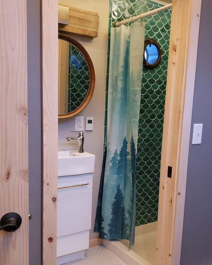 Entire Tiny Home Close To Cruise Ship Terminal Alaska Railroad And Downtown Сьюард Экстерьер фото