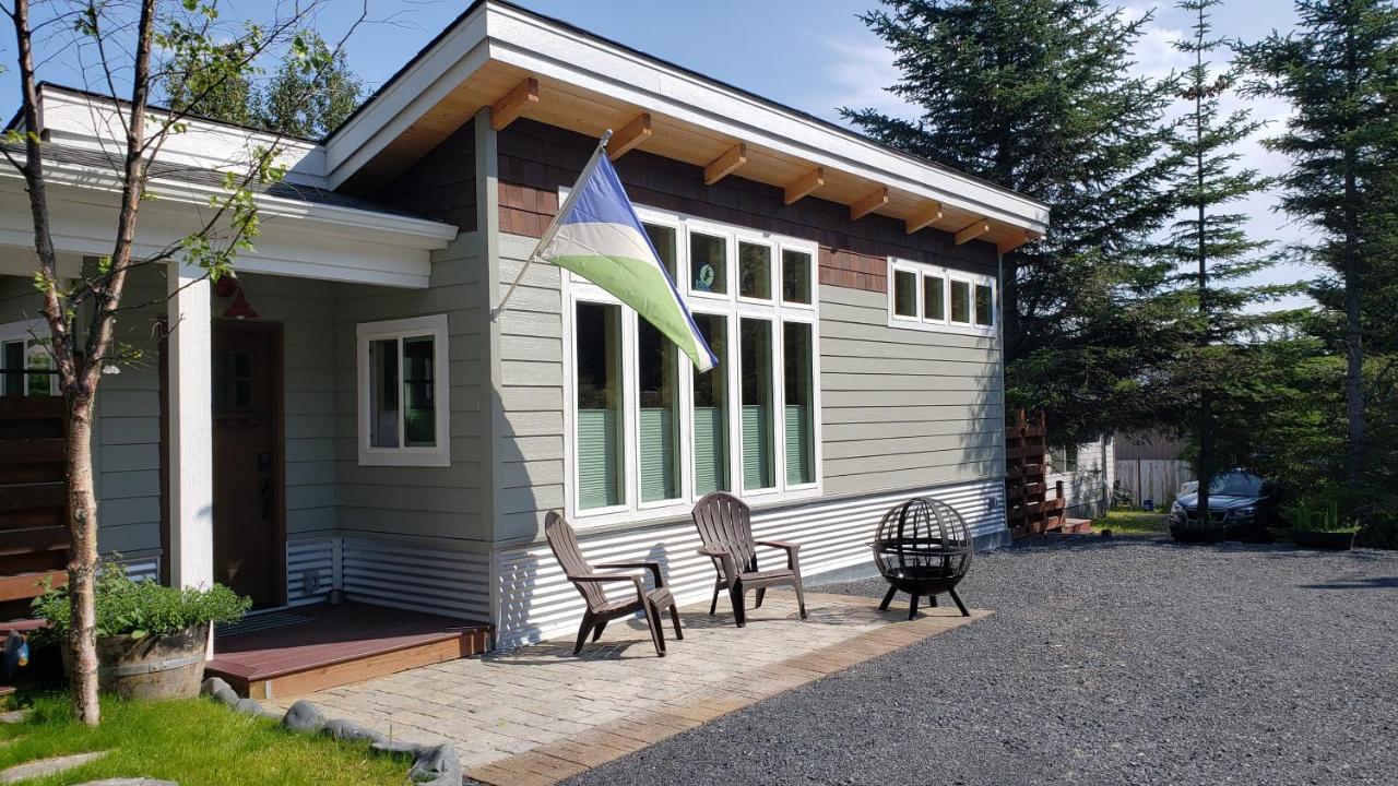 Entire Tiny Home Close To Cruise Ship Terminal Alaska Railroad And Downtown Сьюард Экстерьер фото